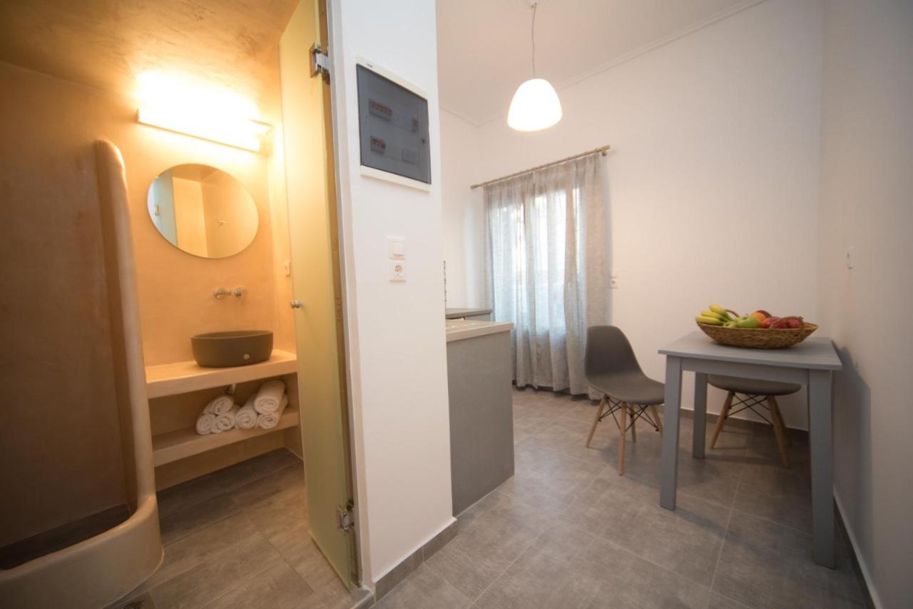 Markakis Studios Fira Town - 3