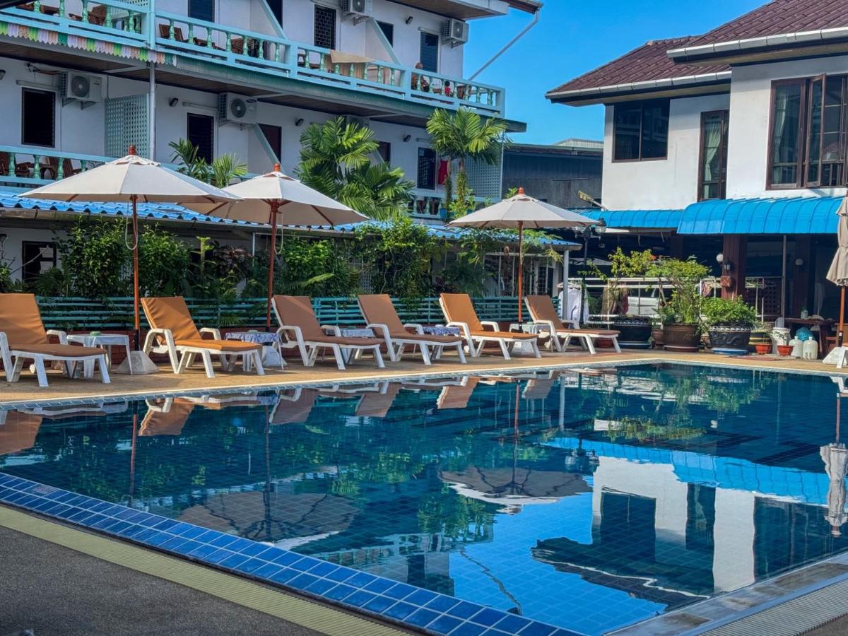 Rabbit Mansion Patong Hotel - 3