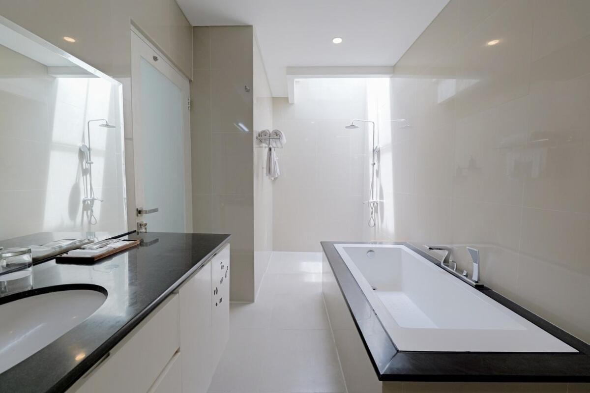 4BR Private Villa in Quiet Berawa near Equestrian - 3