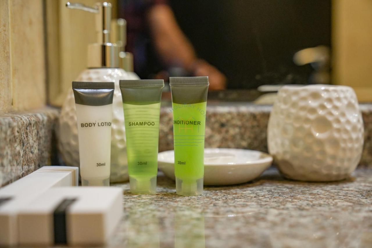 Yogi - 2BR Churchill On High Floor With Burj View - 3