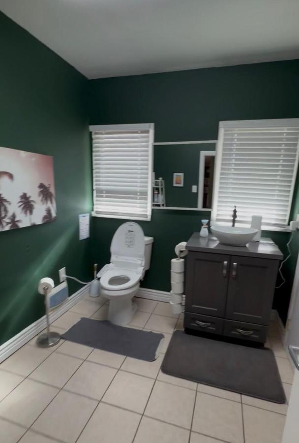 Larchmont 1875 sq ft house 3 bed 2 bathroom - 3