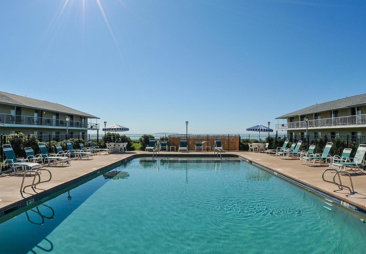 Friendship Oceanfront Suites — photo 6