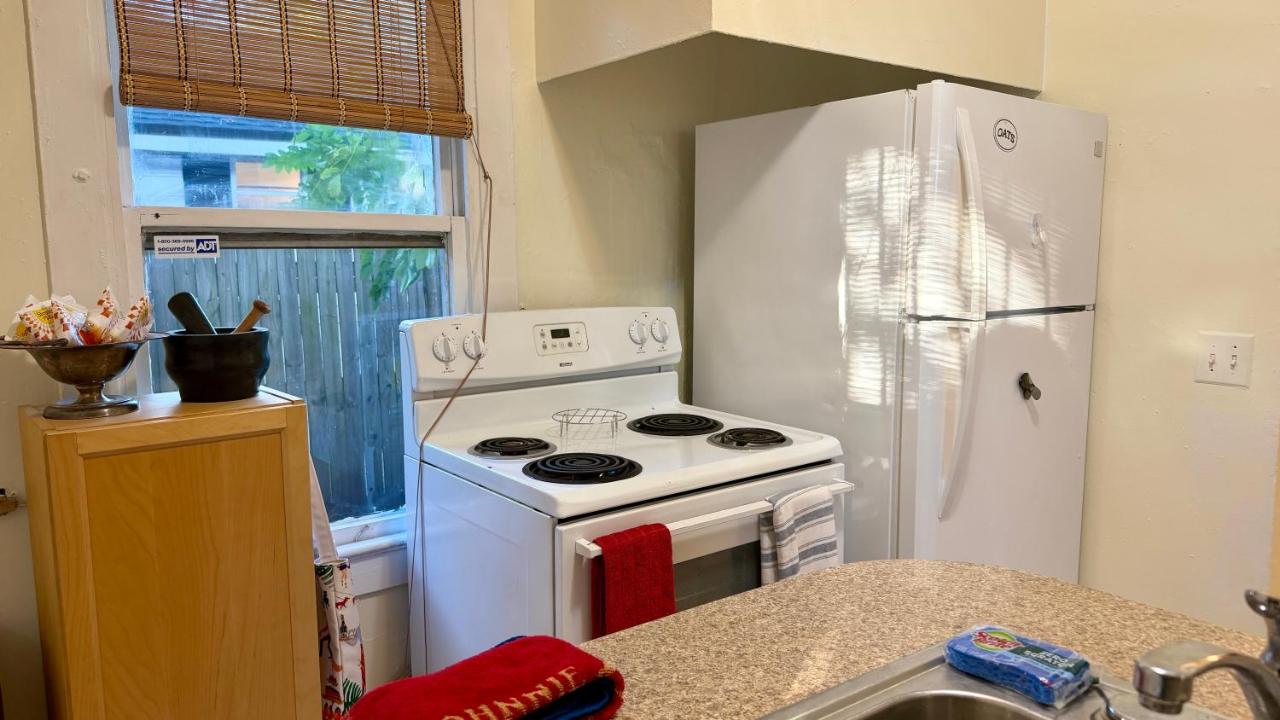 The Coconut Grove Hideaway - 2