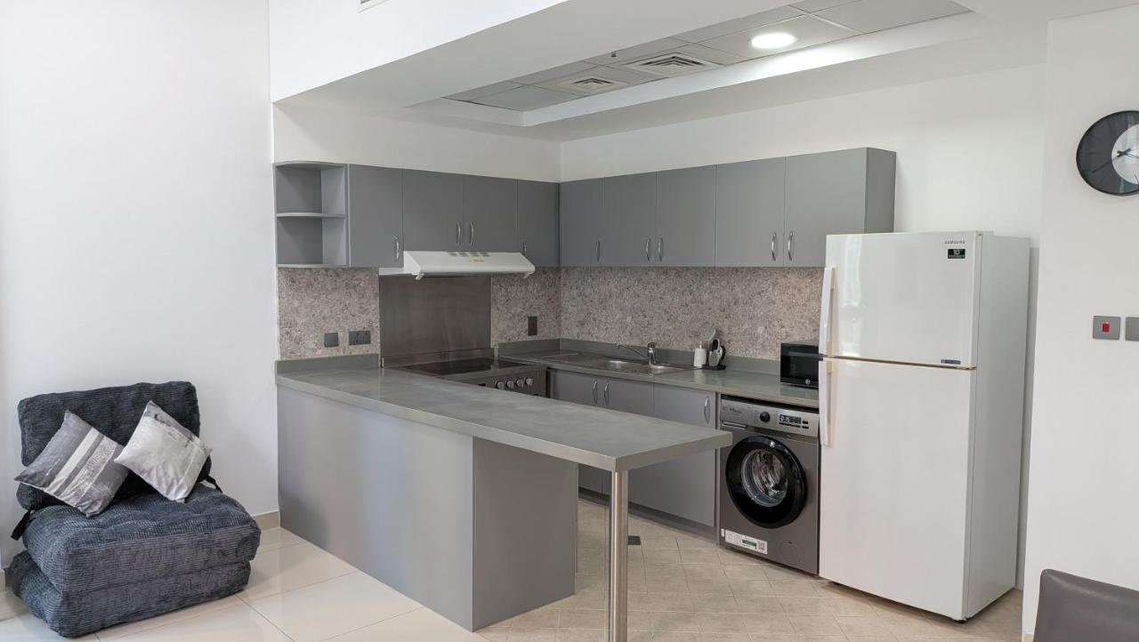 Superb Marina Views, Entire 1BR Apartment - Atlantic Towers next to Marina Mall - 5