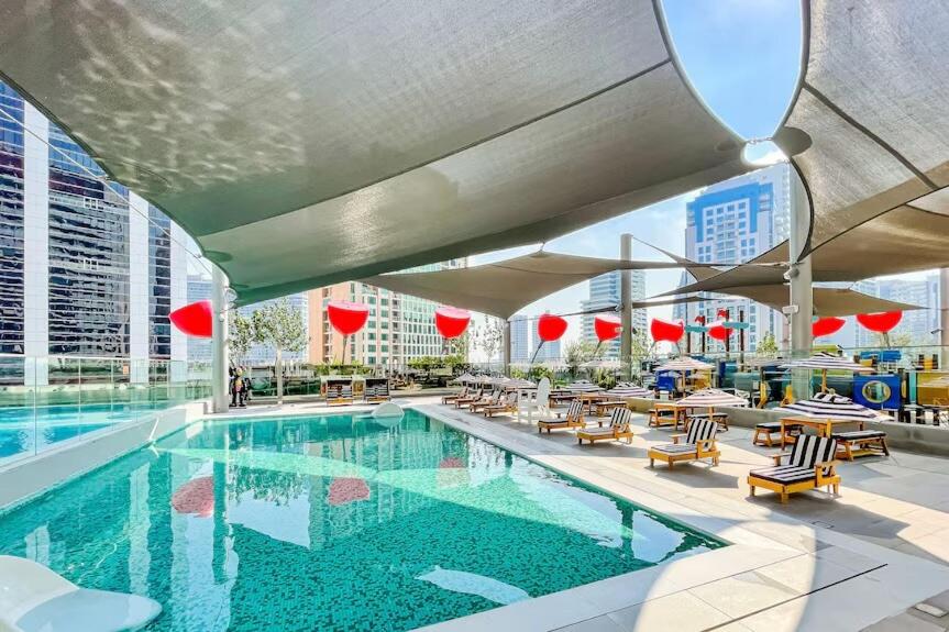 MAG 318 Luxury Studio Resort Style Amenities - 4