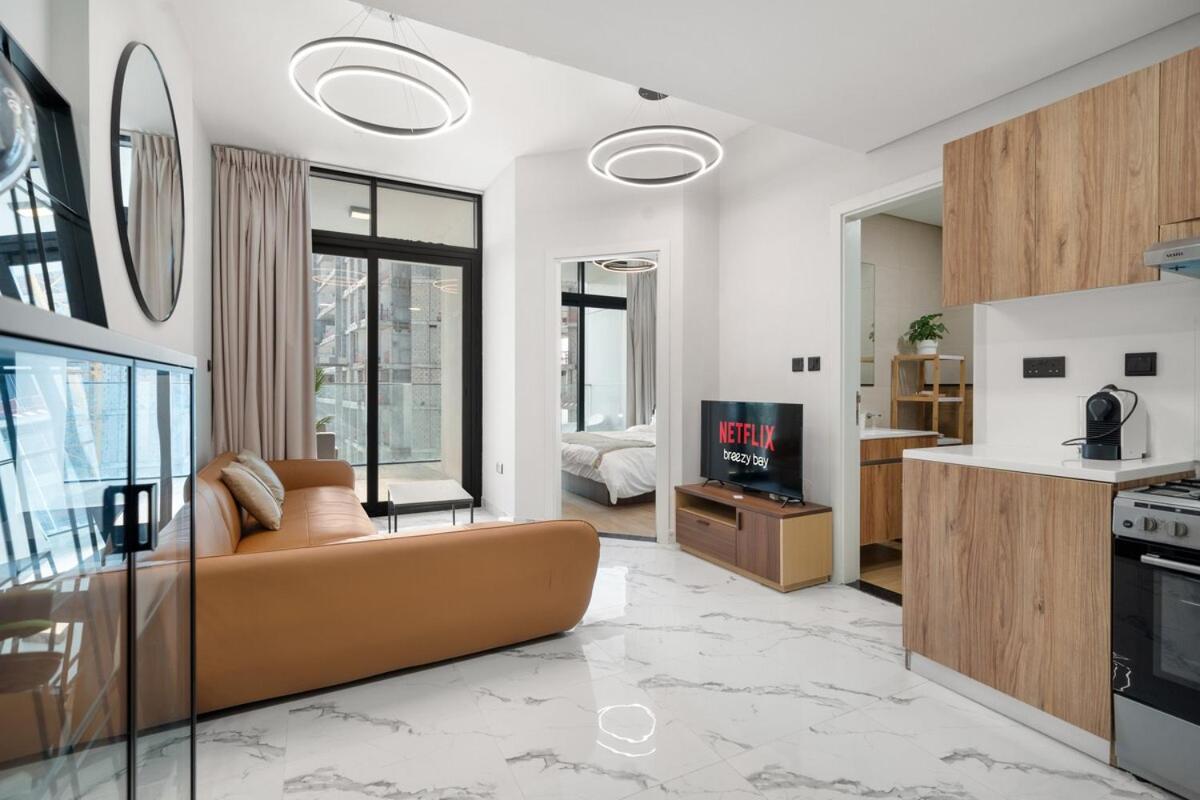 Vista 1BR near Galleria Mall and Cleveland Clinic - 4