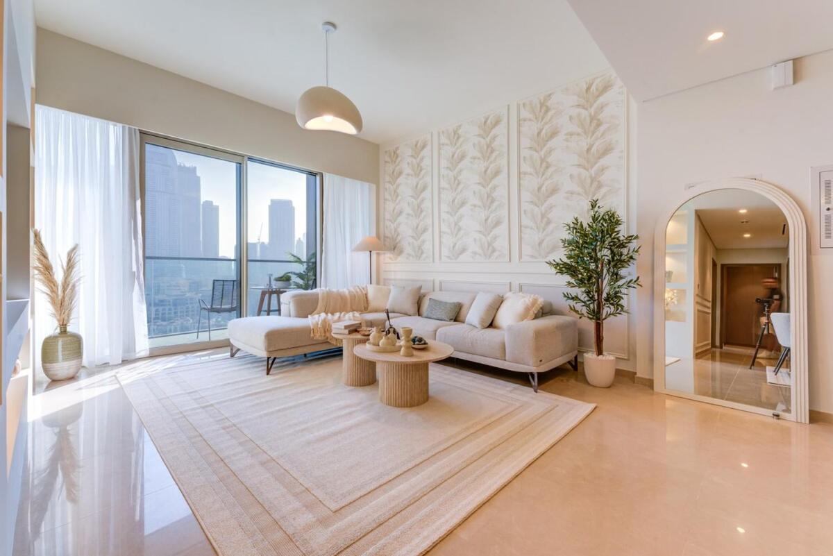 Ultra-Luxury 2BR with Burj Khalifa view Downtown