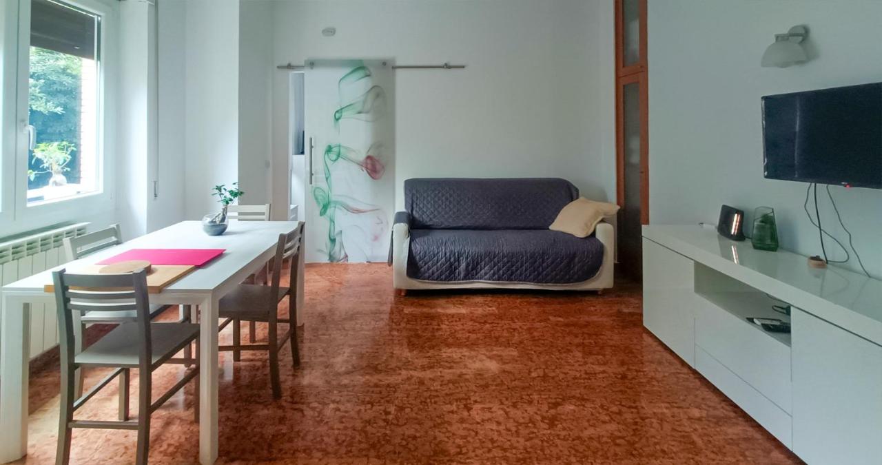 Vatican Museums Balcony Apartment - Fast Wi-Fi & Metro Nearby - 5