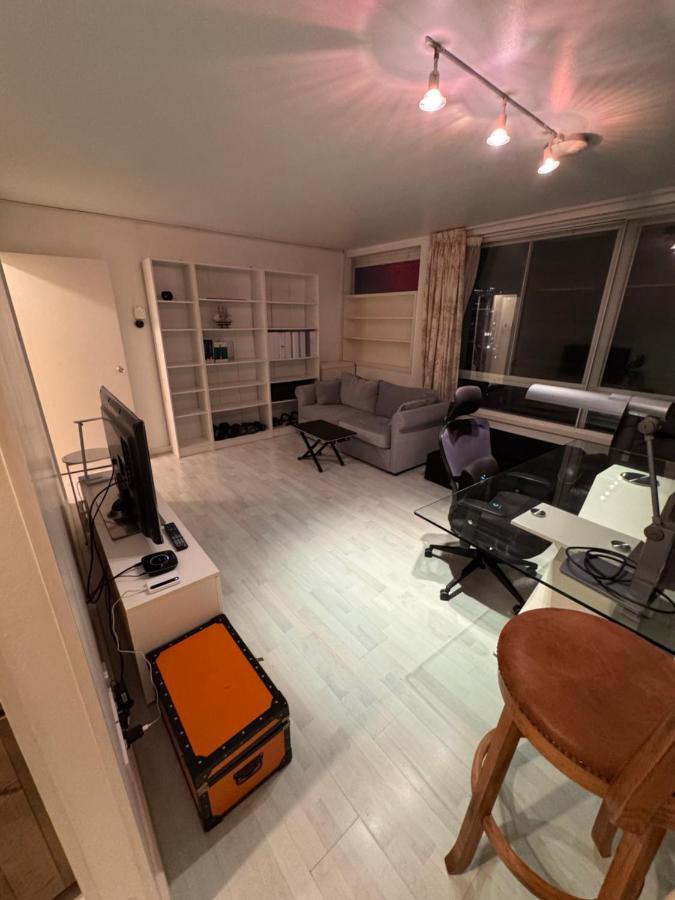 Modern Soho 1 BR Apartment with Shard View on Carnaby Street - 4