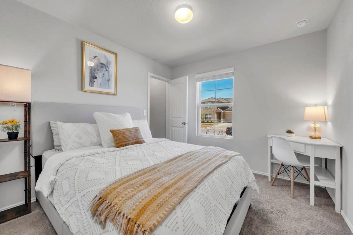 Marbella Lane - Polished 3BR Home in Austin TX - 3