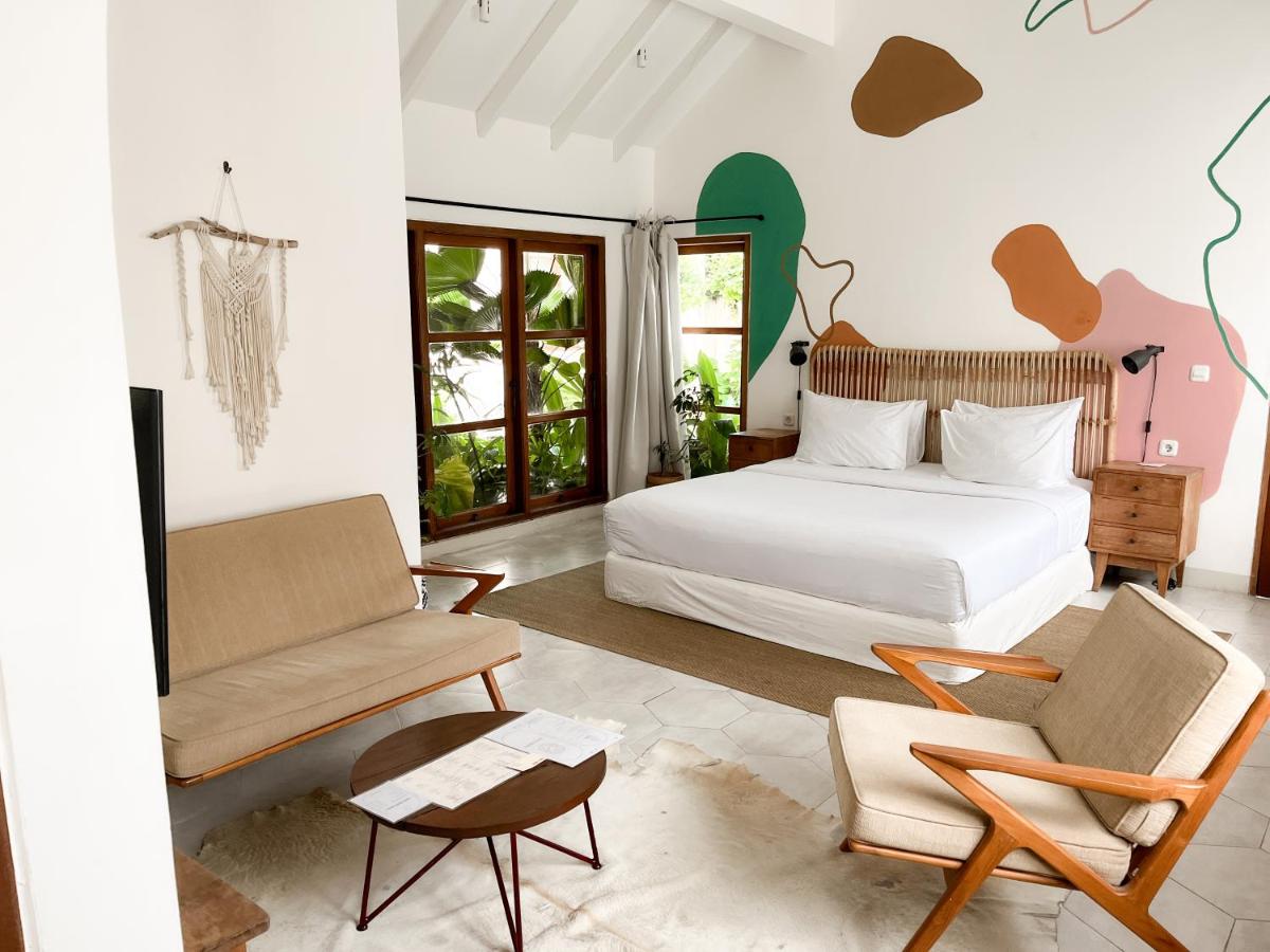 Happy Together By Kresna Hospitality - 2