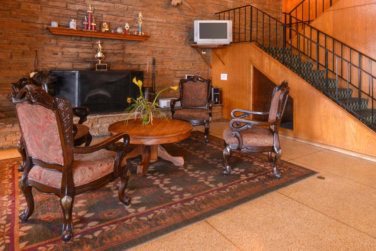 Ranch House Motel — photo 12