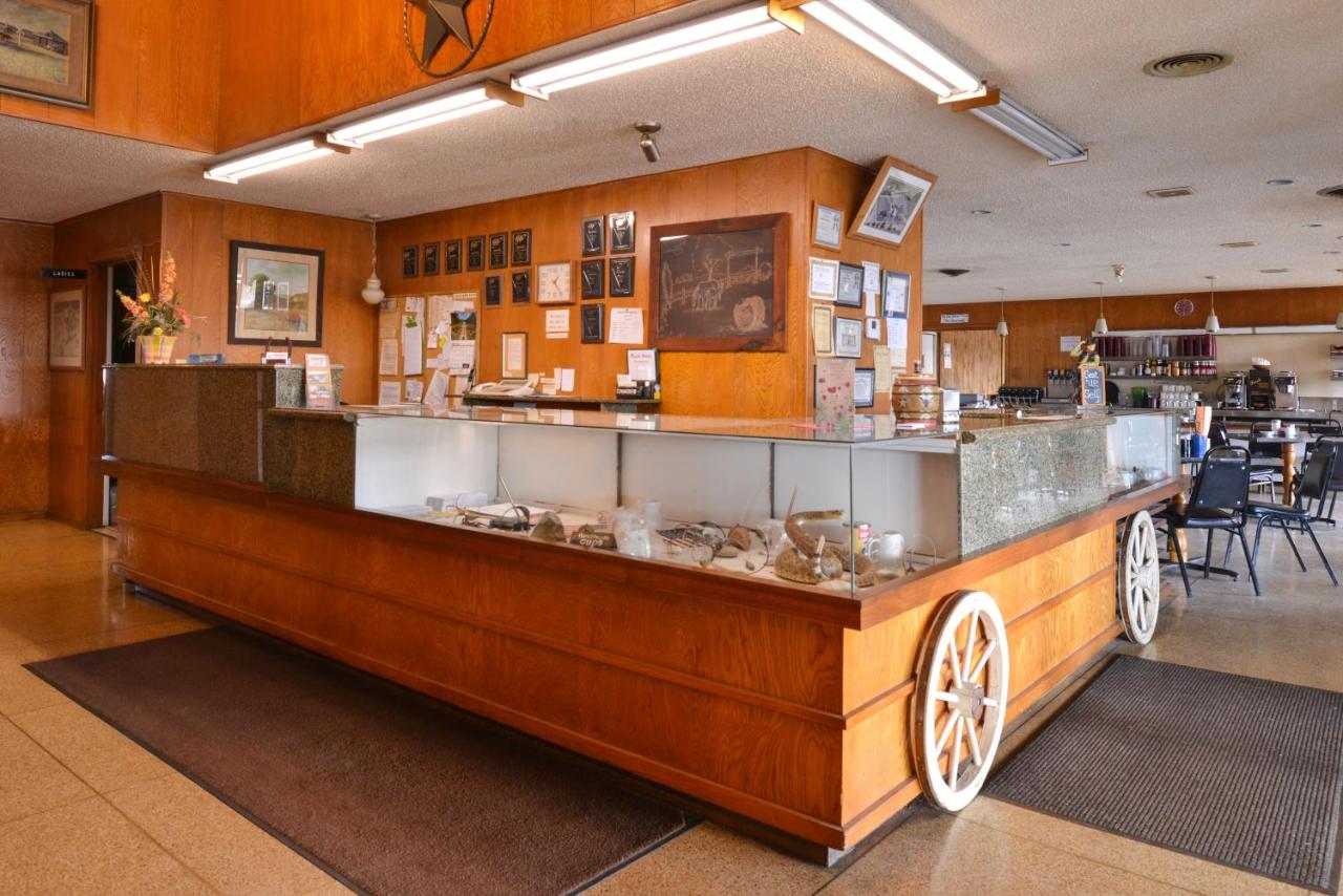 Ranch House Motel — photo 10