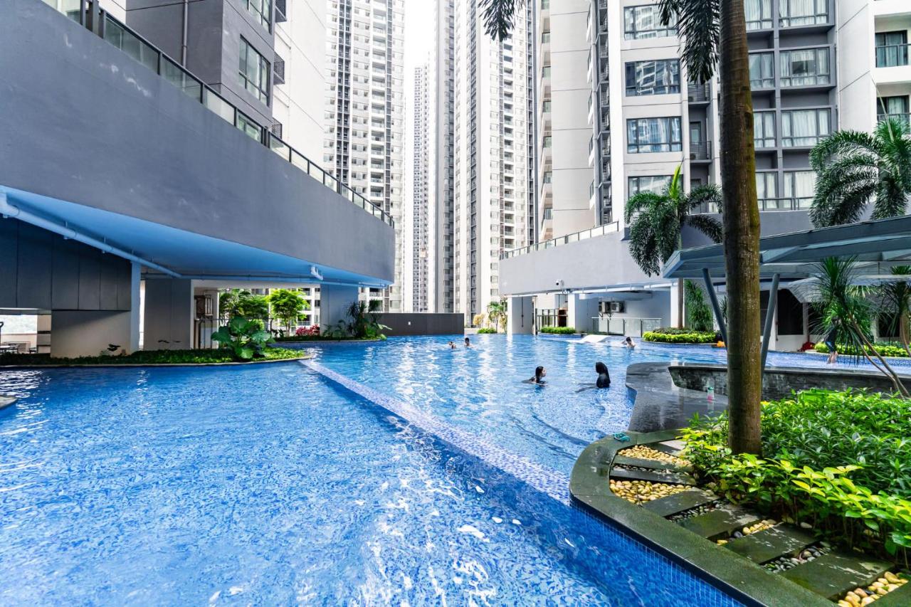 Contemporary Escape by Eden - 2