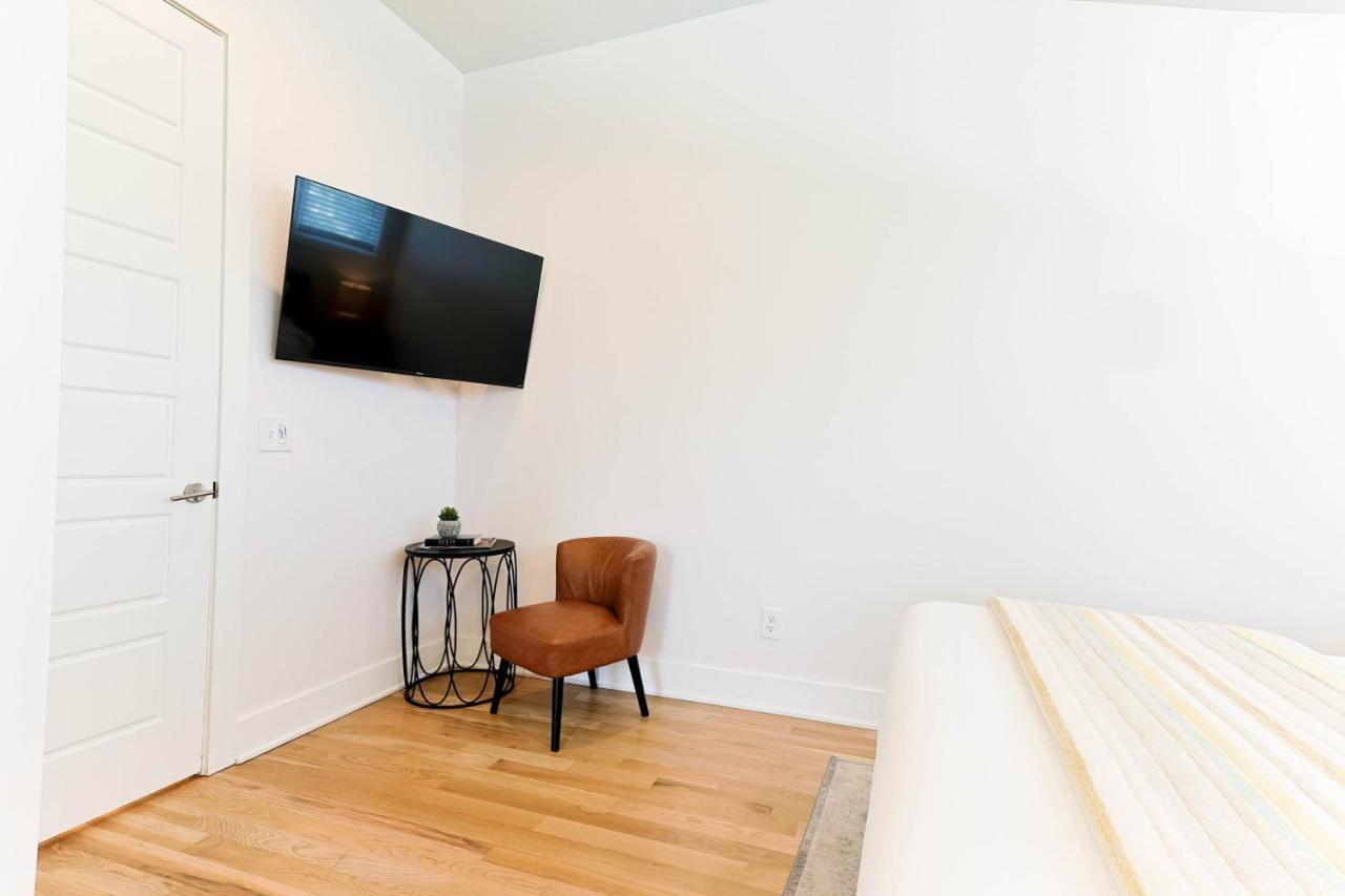 Modern Nashville Retreat 4 BR 3 5 BA Walk to East Nash Gems - 3