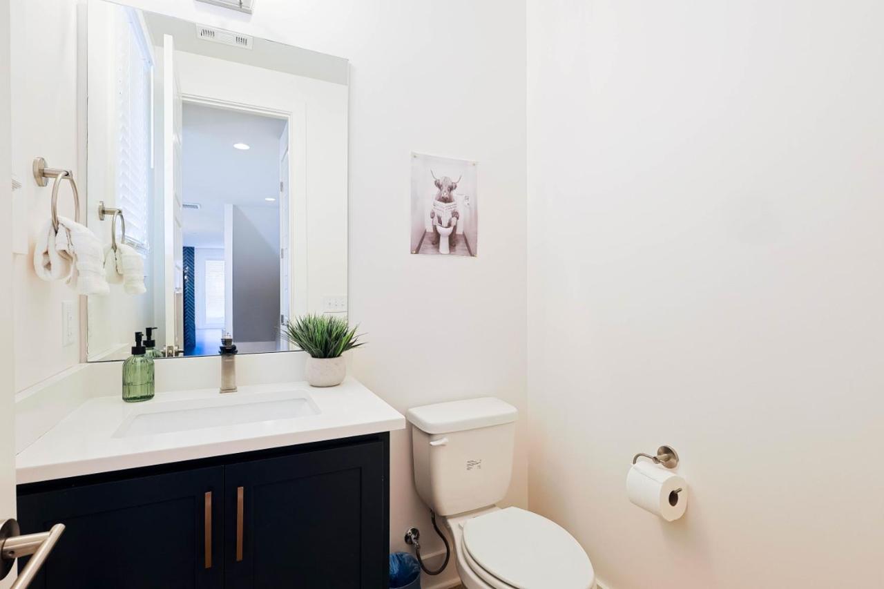 Modern Nashville Retreat 4 BR 3 5 BA Walk to East Nash Gems - 5