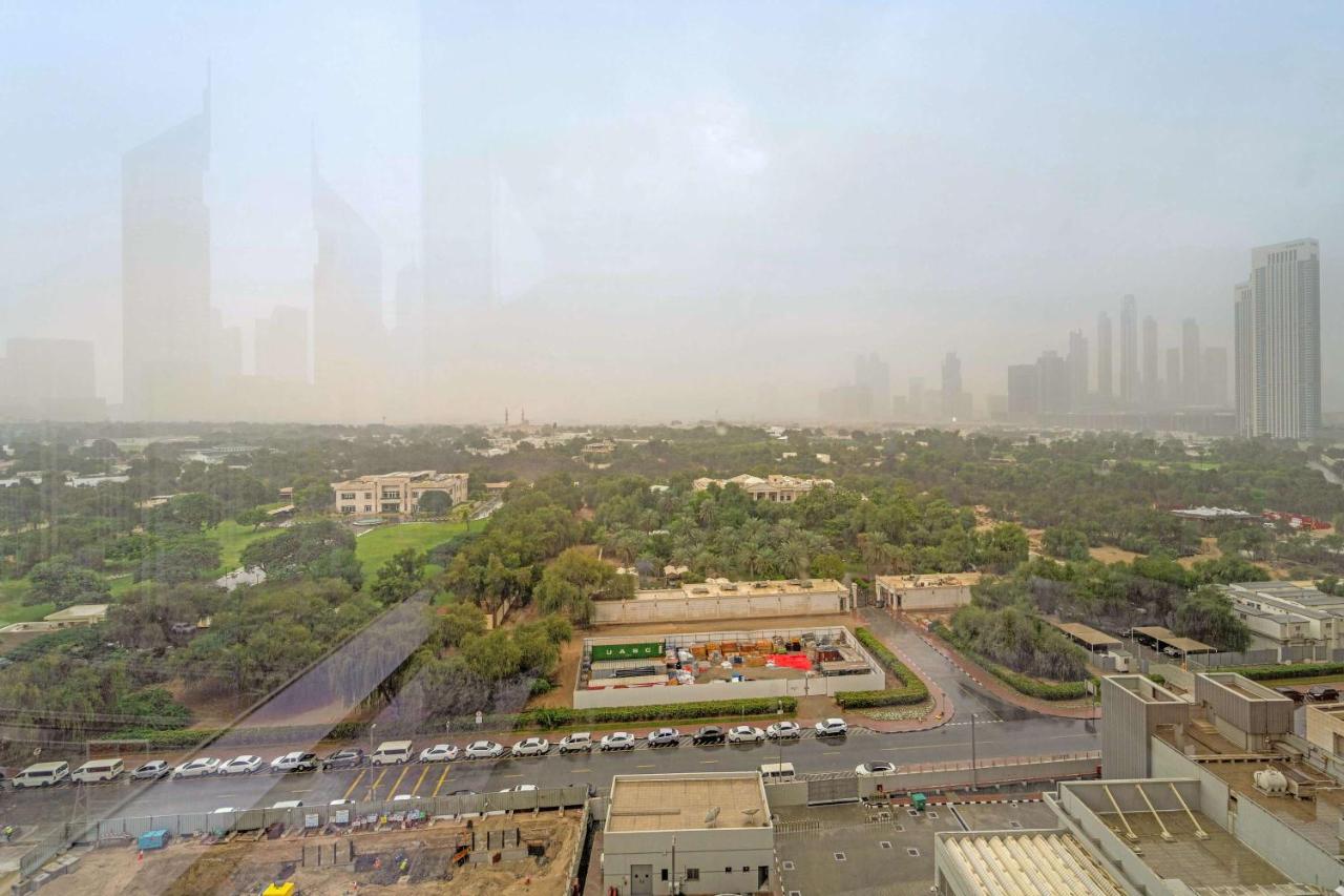 Silkhaus Vacation Homes Expansive 2BDR in DIFC Sky Gardens - 3