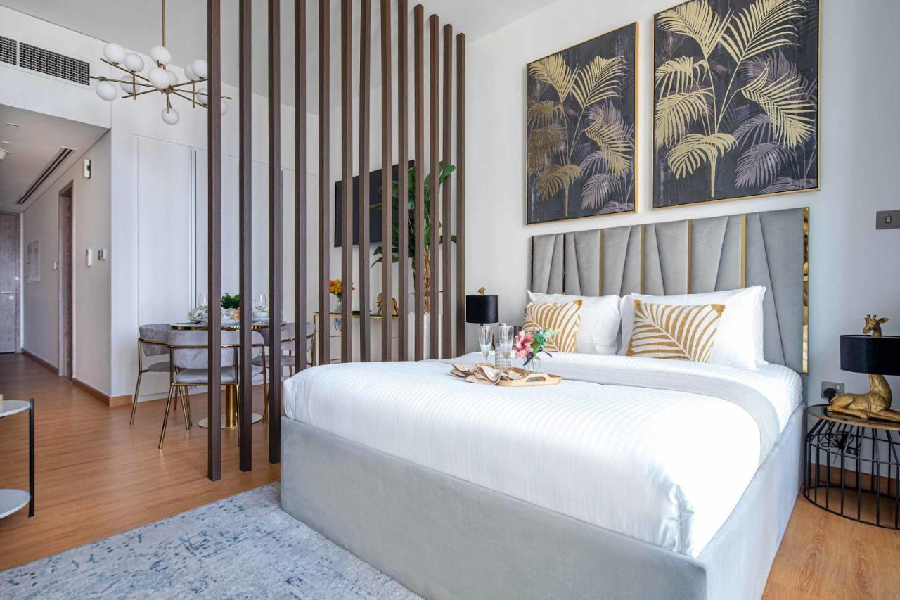 Frank Porter - Liv Residence - 2