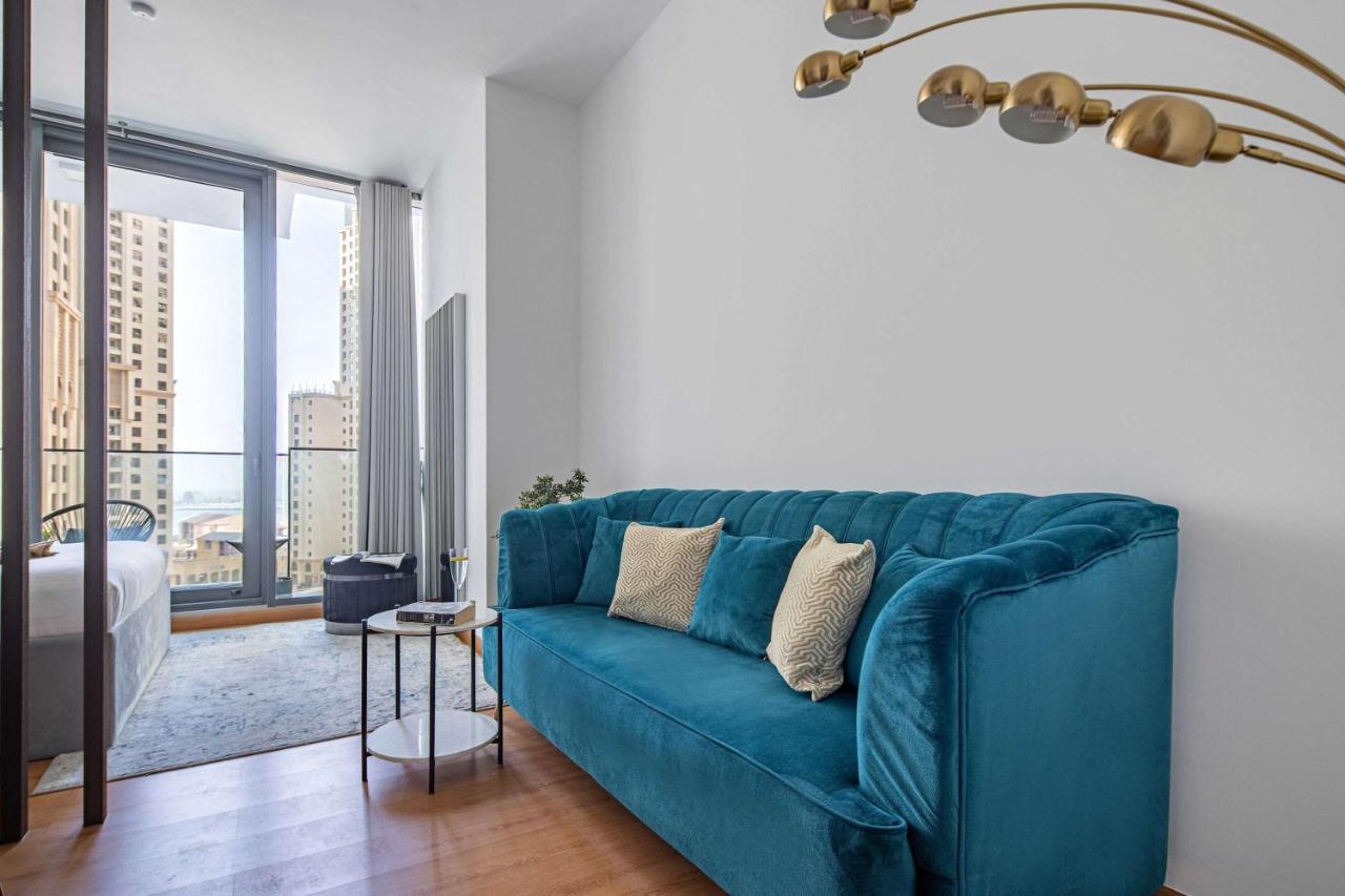 Frank Porter - Liv Residence - 4