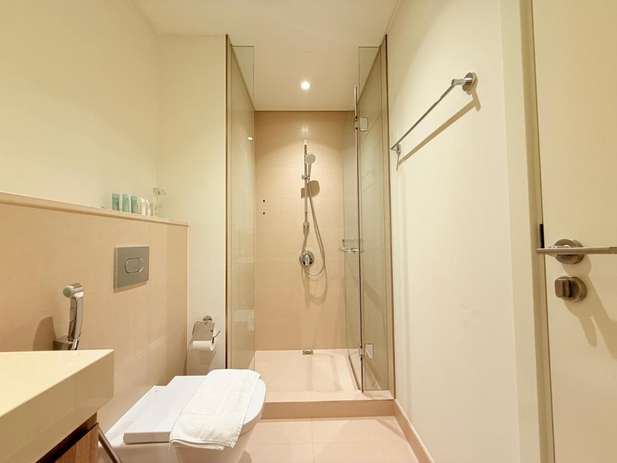 Luxury Apartments in Burj Vista Dubai With Burj Khalifa View Near Dubai Mall - 3