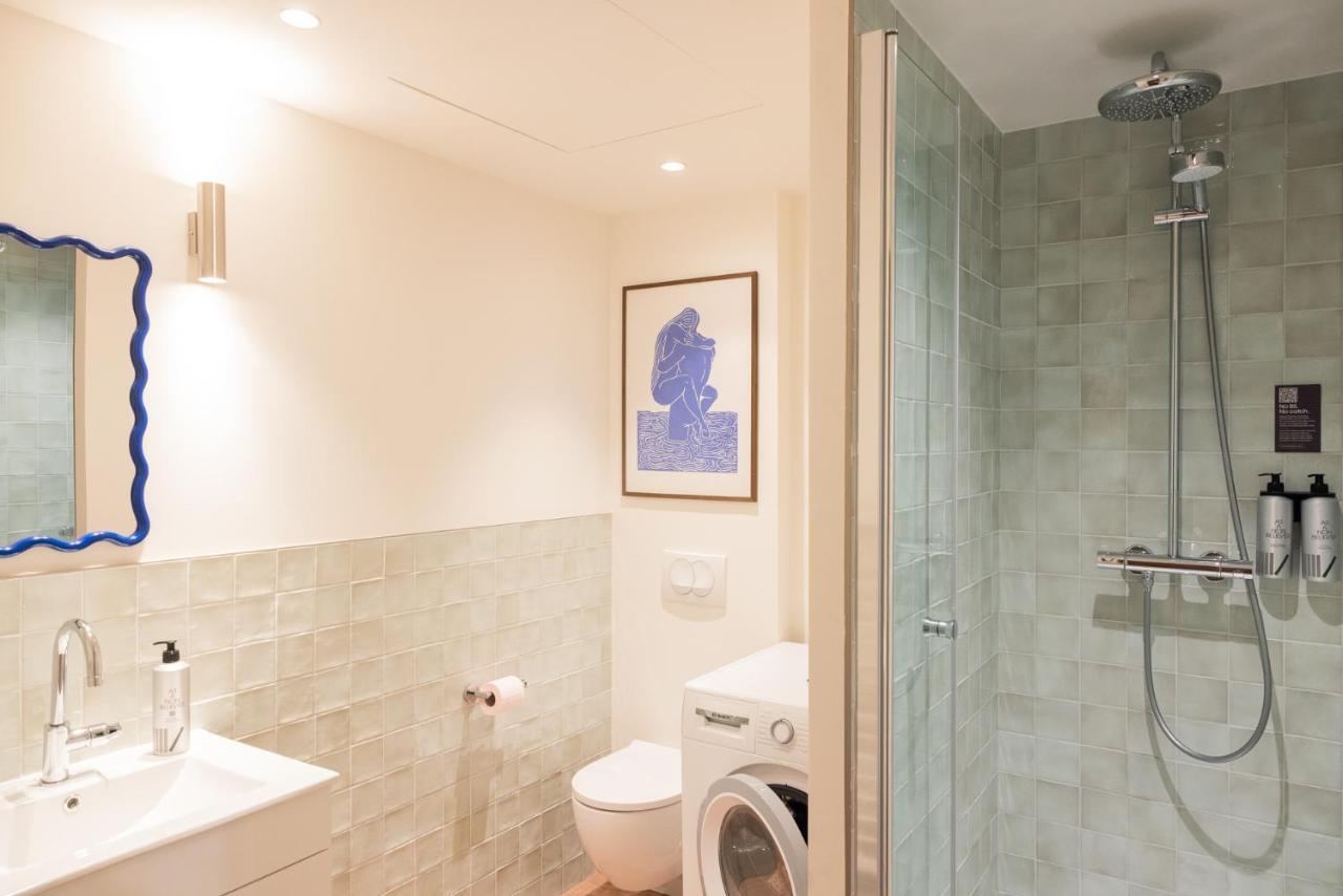 Notre Dame Paris Suite - 2