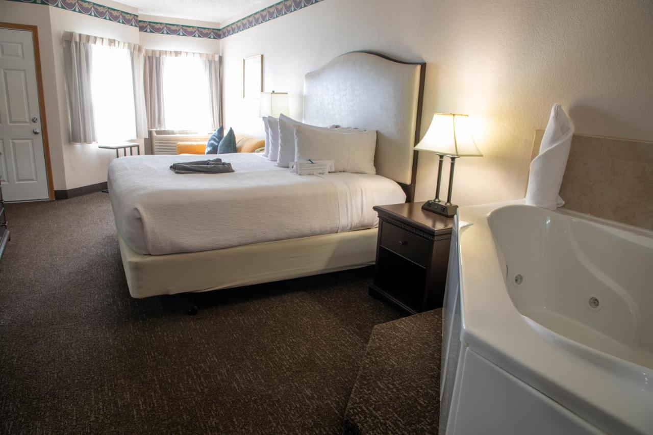 Hotel Grand Victorian — photo 22