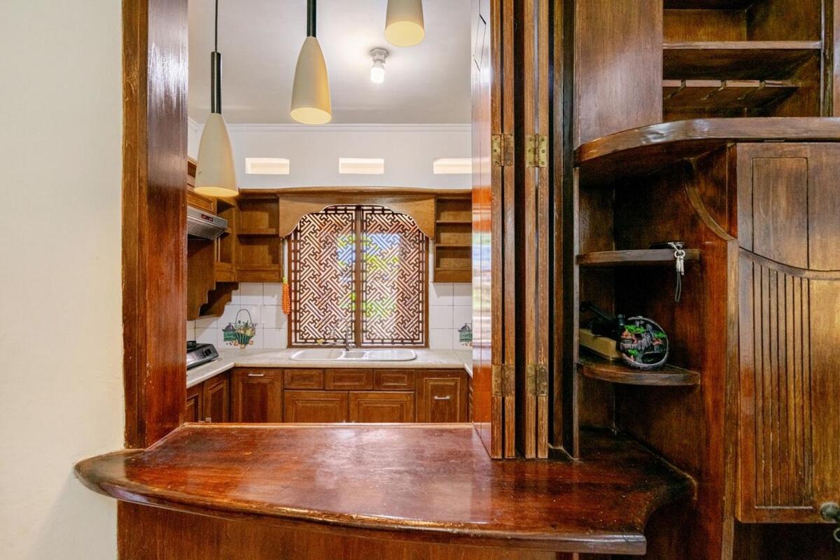 Private 5BR Jimbaran House with Pool, up to 12 Pax - 3