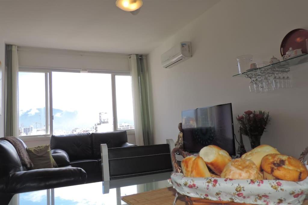 Ocean Breeze - 3 Quartos, 2 Banheiros, Garagem, Ar Condicionado, Moderno, Silencioso, Andar Alto, Vista Livre, Internet 250mbps, 2 TVs Smart, Praia Ipanema, Metro, Porteiros 24 Hrs e Segurança 24Hrs, 2 Elevadores - 4