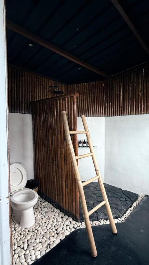 Nunggalan Octopus 1 - 3