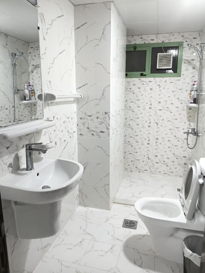 Everest Private Room in 1BHK Apartment - 3