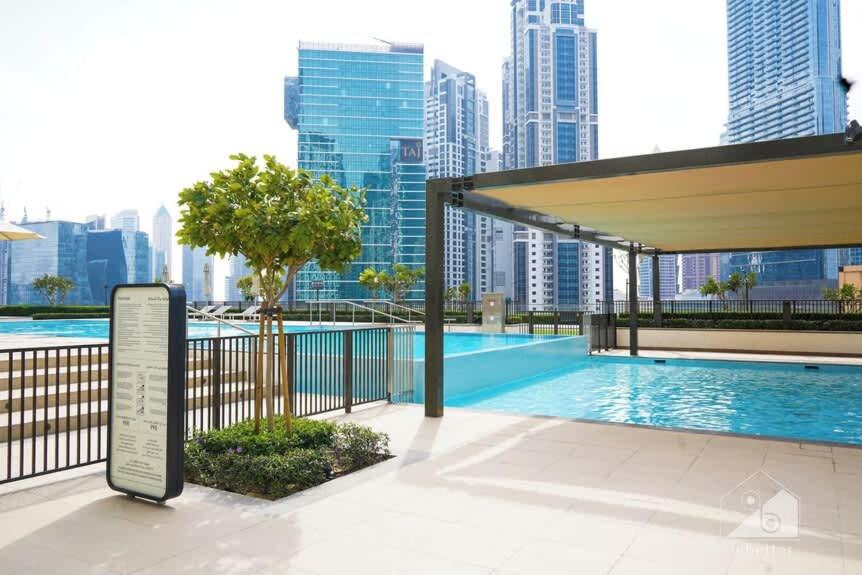 Premium 2BR Residence in Downtown Dubai - 2