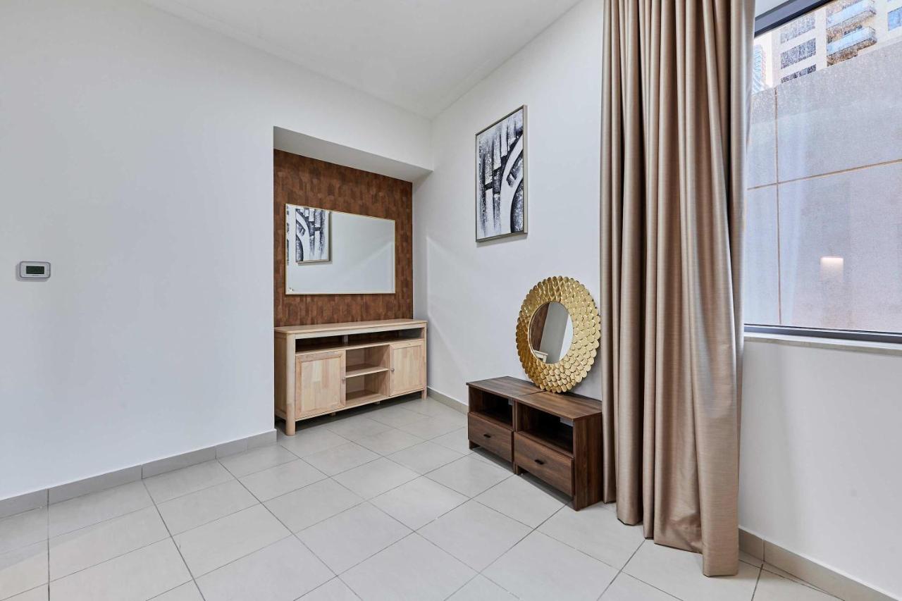 Greenview 2BHK Stay - 5