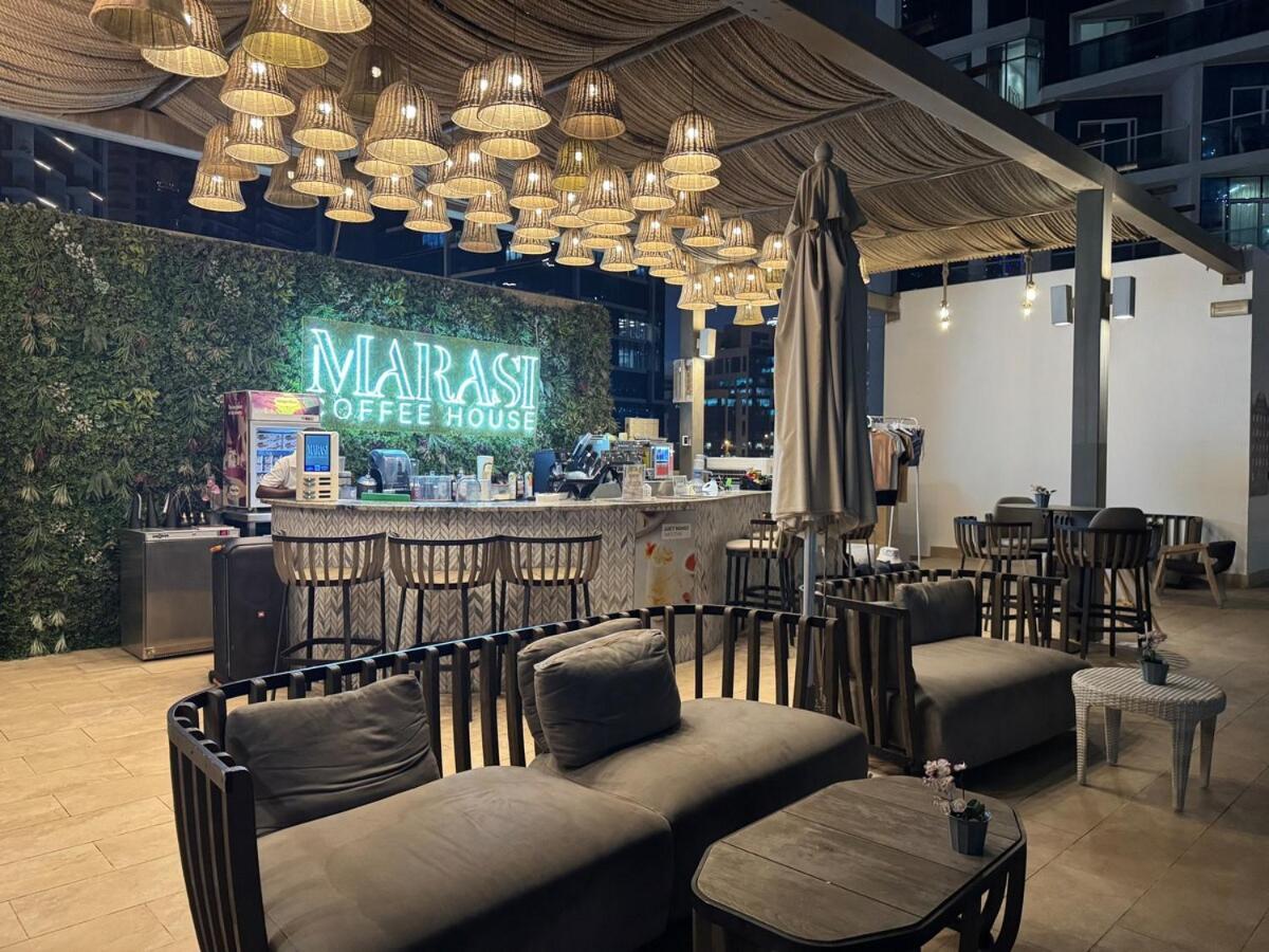 Stunning Canal View Studio Business Bay - 4