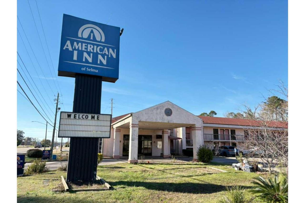 Economy Inn — photo 7