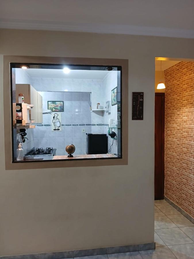 Quarto Privado Cama Casal ou Individual Aeroporto - 4