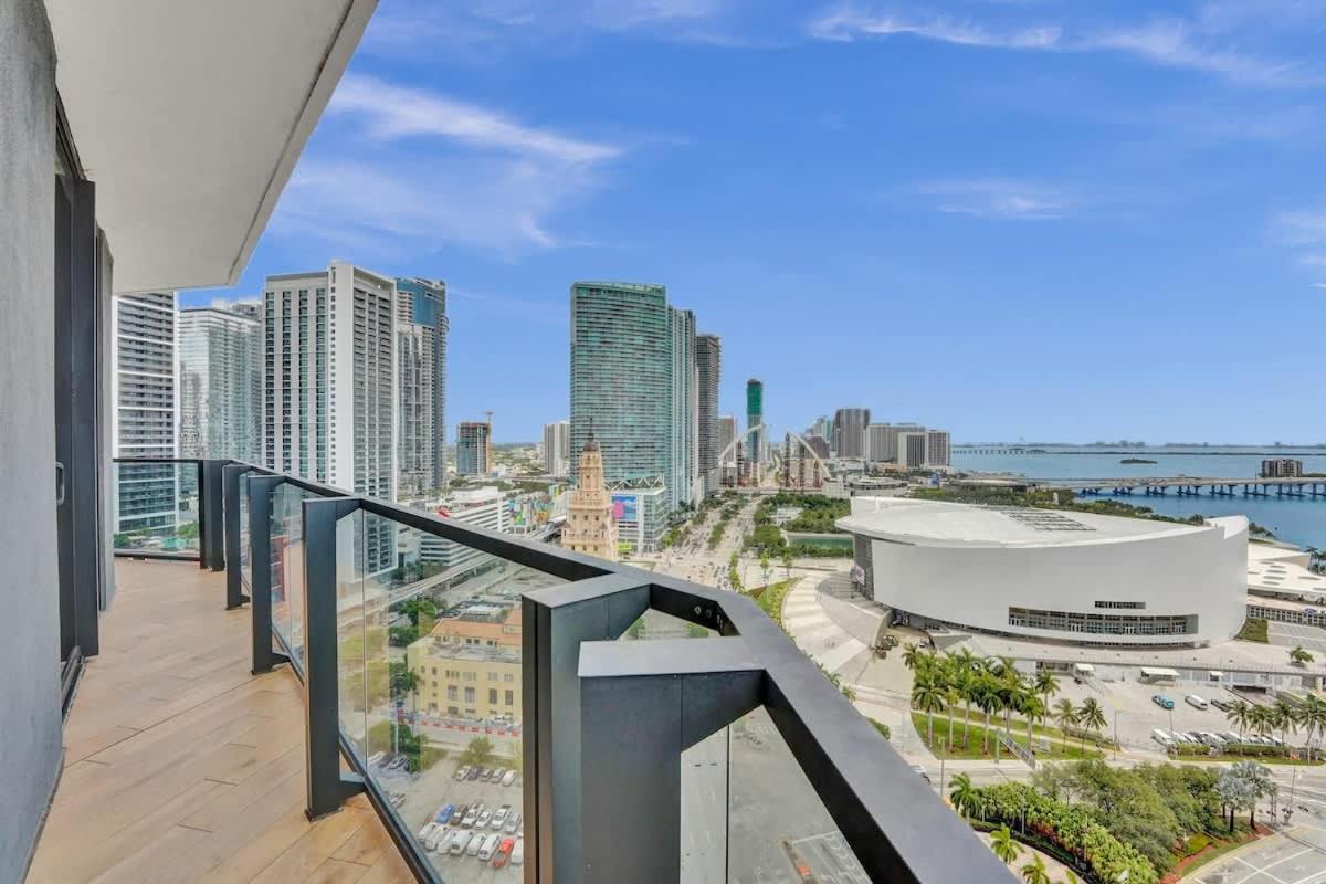 Miami 3BR Retreat City and Bay Views - 4