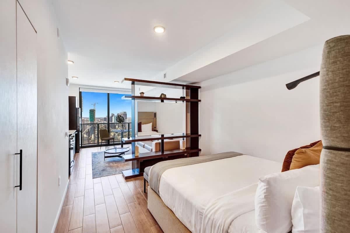 41st Floor Lux Miami Studio City and Bay Views - 3