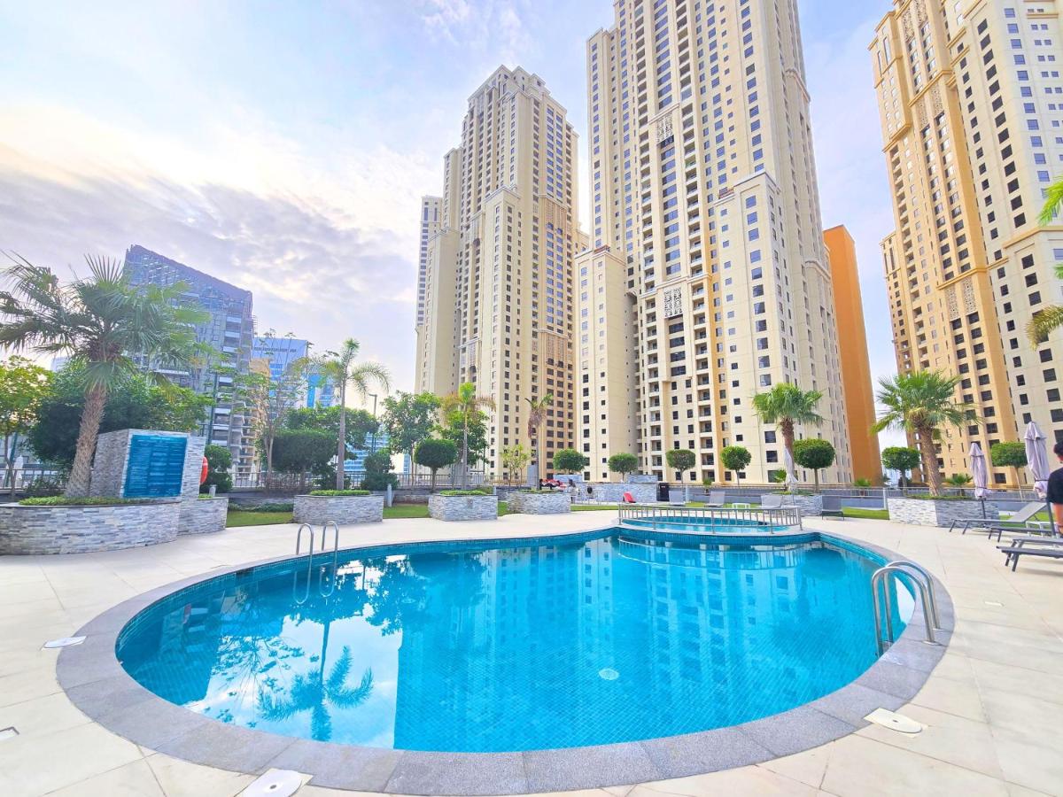 Marina Breeze - Serene Yacht Views near Ain Dubai 3 BR Apartment - 4