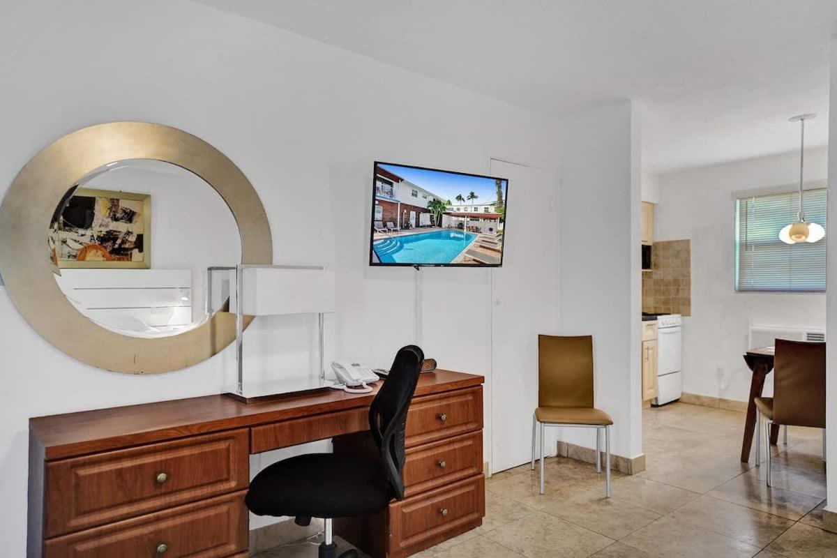 Wave Beach Vacation Rentals — photo 4