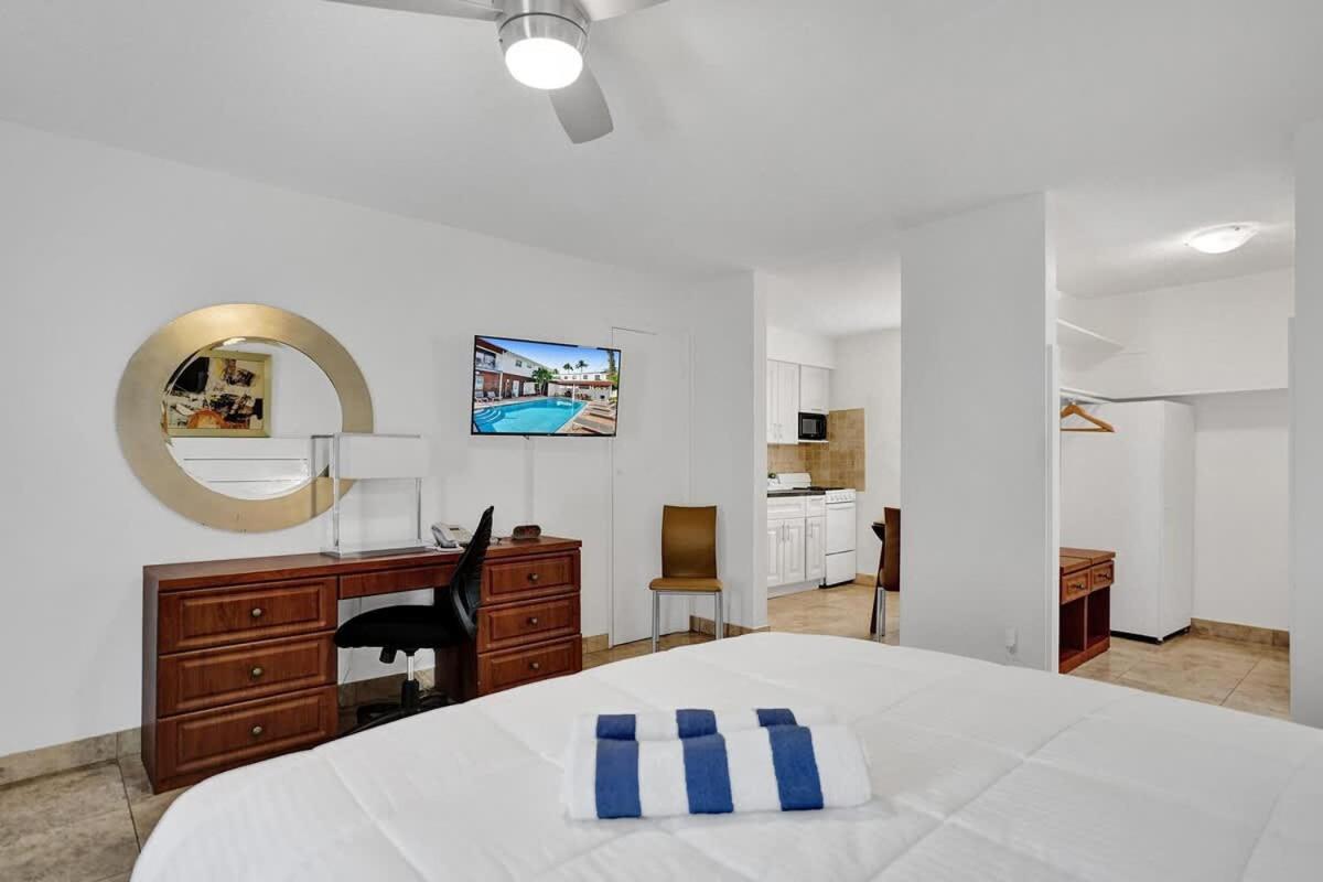 Wave Beach Vacation Rentals — photo 5
