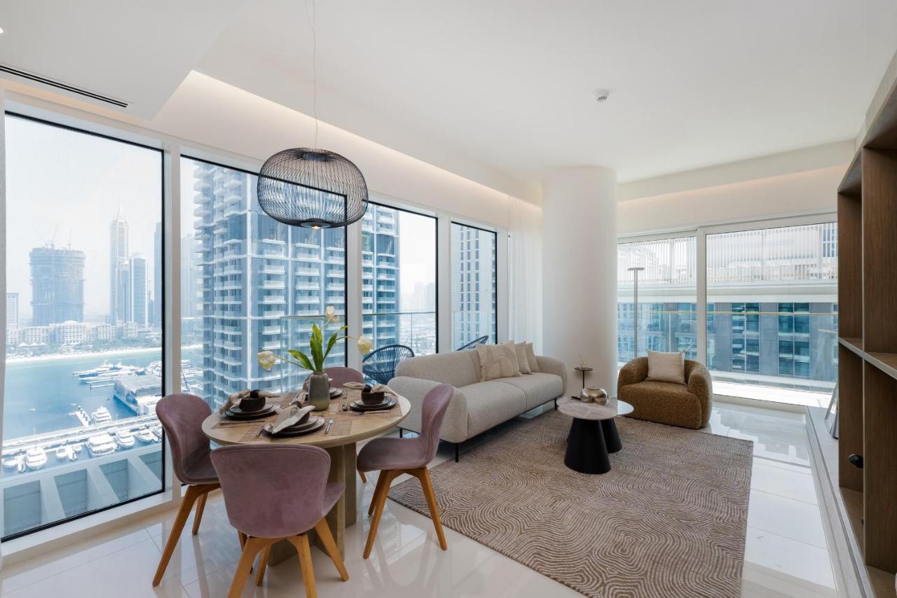 Grand Bleu, Emaar Beachfront - The Mint Stay