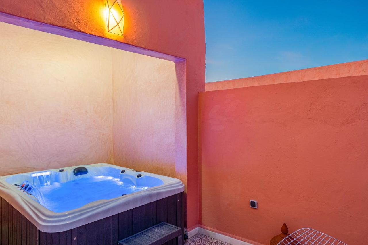 Riad Cherifa Breakfast and Jacuzzi Terrace - 3