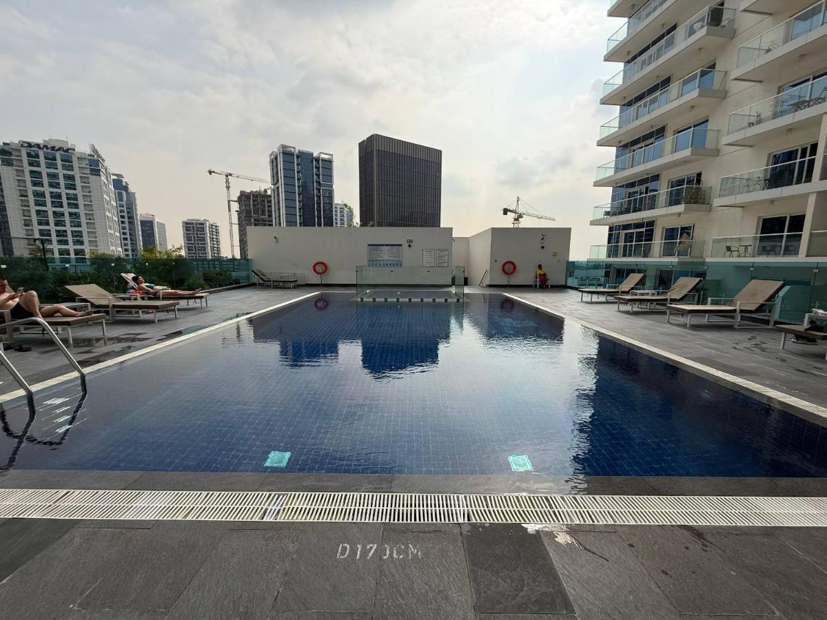 Canal View Studio AG Tower - 3