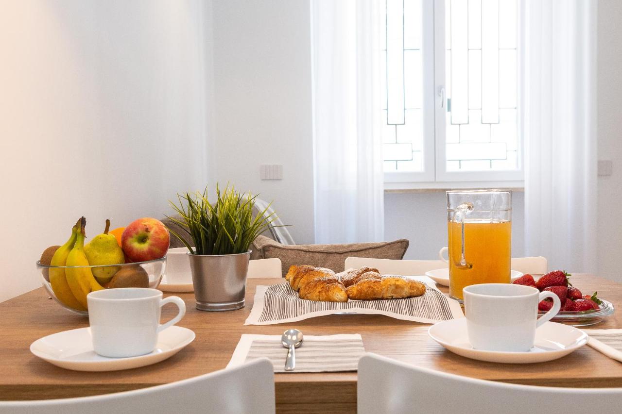 Colosseum Holidays - Marco Aurelio - 2