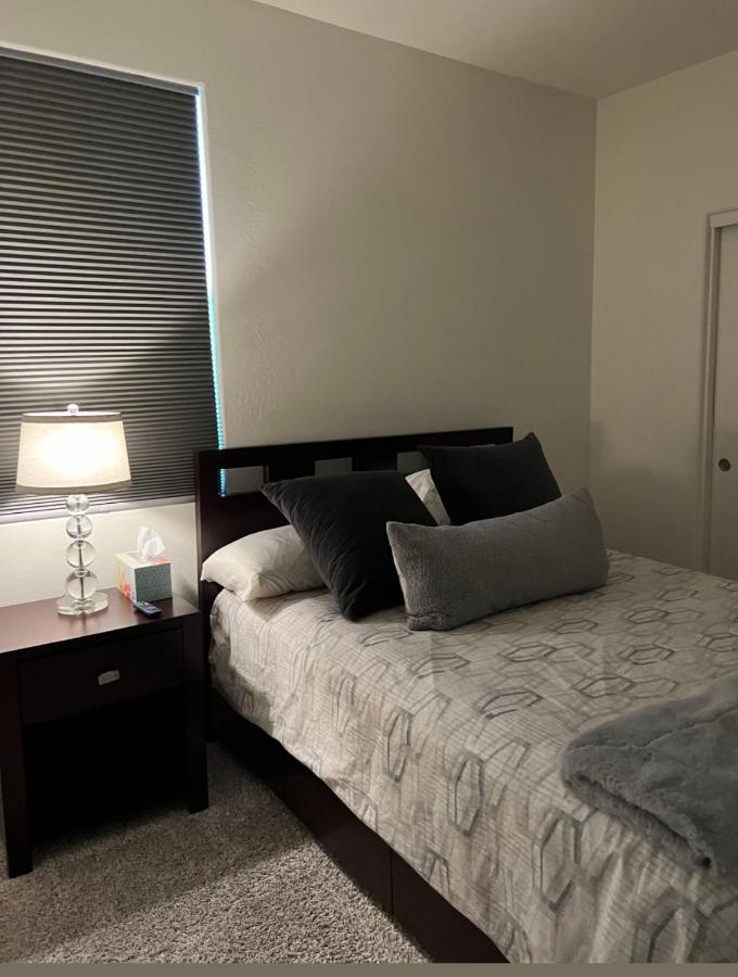 Budget Smart Stay check out at 2 pm - 2