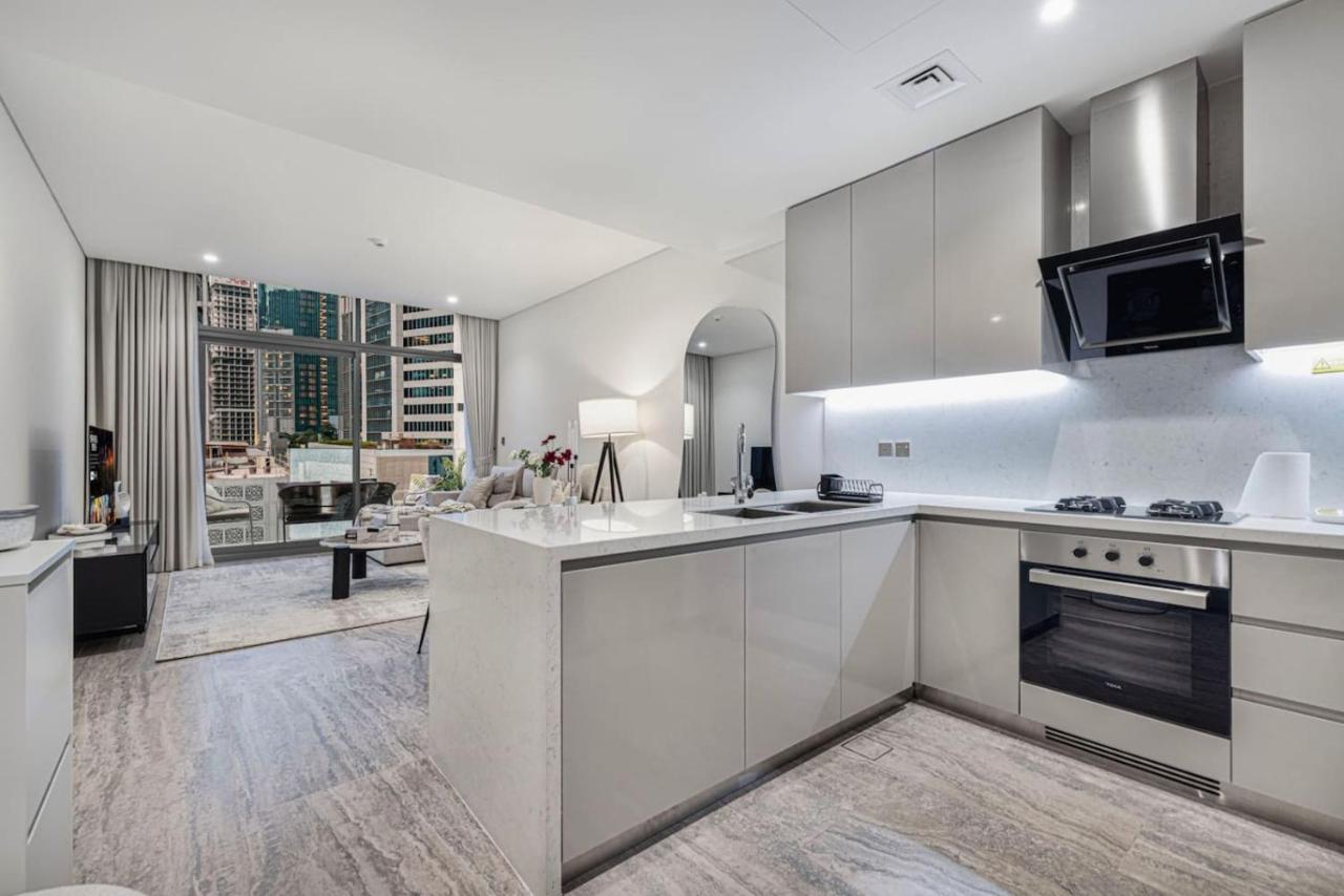 StayMada - Peninsula Exclusive Canal Front Retreat - 5