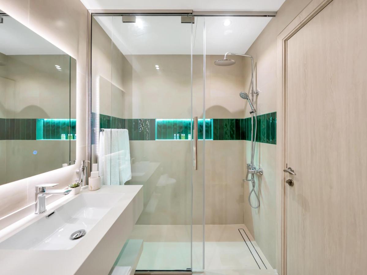 Kensington-2BR Huge & Central at Executive Tower - 3