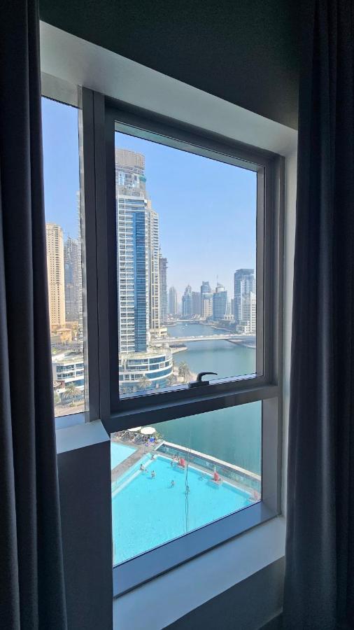 Bay Central 1BR with Full Marina View - 3