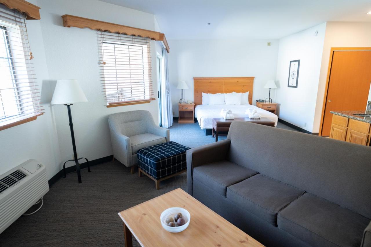 Icicle Village Resort — photo 6