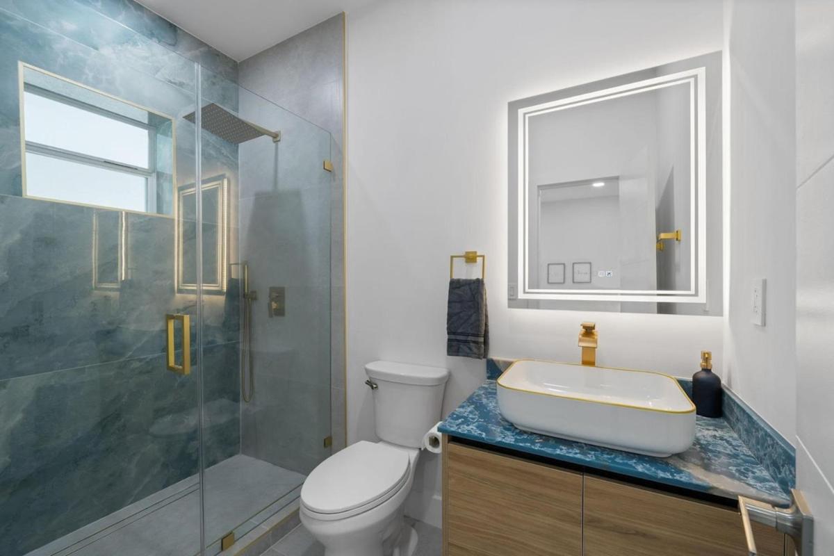 Villa Gabriel Modern, Family Home Just 15 minutes downtown Miami - 3